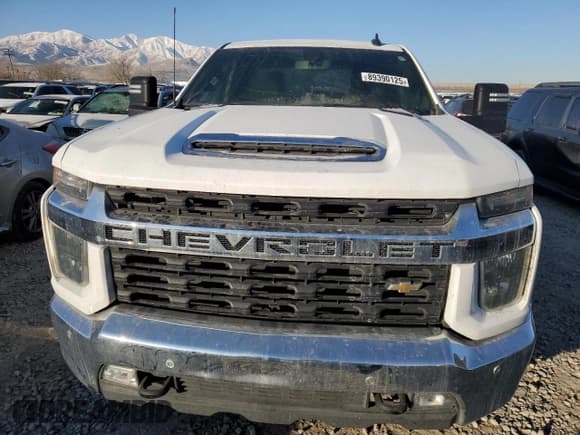 ✅ 2022 Chevrolet Silverado 2500HD LT • VIN: 1GC5YNE73NF322198 • Лот: 89390125. Опубликован ранее на Copart с пробегом Не указан. Бесплатный доступ к архиву аукционных продаж из США и подробный отчёт об истории автомобиля на DreamBid. Изображение 5.