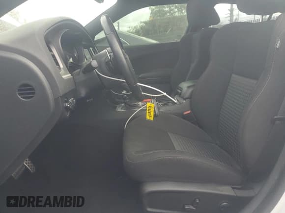 ✅ 2022 Dodge Charger R/T • VIN: 2C3CDXCT3NH141300 • Лот: 82405375. Опубликован ранее на Copart с пробегом 30 284 миль. Бесплатный доступ к архиву аукционных продаж из США и подробный отчёт об истории автомобиля на DreamBid. Изображение 7.