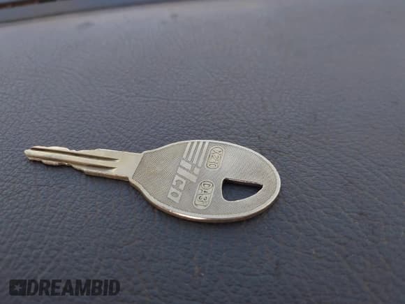 ✅ 1993 Nissan Frontier • VIN: 1N6SD11S6PC423836 • Lot: 42418573. Listed on IAAI with 211,471 mi. Free auction sales archive from the USA and detailed vehicle history report at DreamBid. Image 11.