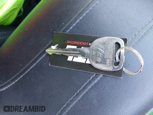 ✅ 2003 Chevrolet Suburban LS • VIN: 1GNFK16T93J211098 • Лот: 41494713. Опубликован ранее на IAAI с пробегом 366 222 миль. Бесплатный доступ к архиву аукционных продаж из США и подробный отчёт об истории автомобиля на DreamBid. Изображение 11.