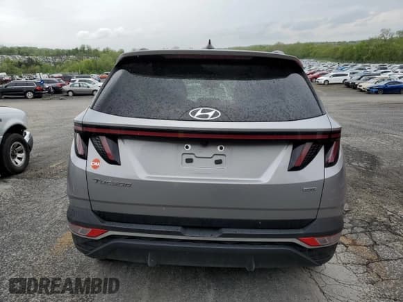 ✅ 2022 Hyundai Tucson Preferred • VIN: KM8JBCAE8NU033835 • Lot: 55229355. Wystawiony na Copart z przebiegiem 64 828 mil. Bezpłatny archiwum sprzedaży aukcyjnych z USA i szczegółowy raport historii pojazdu na DreamBid. Zdjęcie 6.