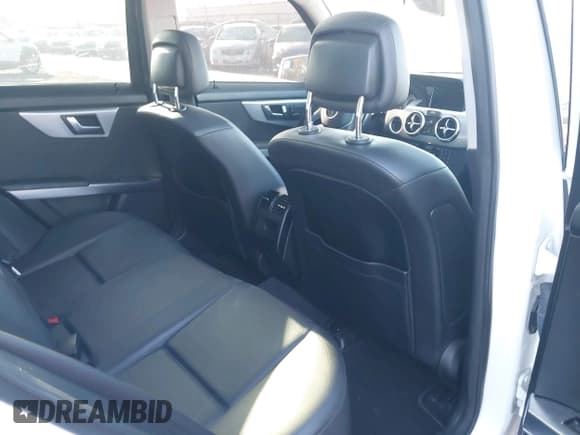 ✅ 2014 Mercedes-Benz GLK 350 • VIN: WDCGG8JB9EG317292 • Лот: 43121341. Опубликован ранее на IAAI с пробегом Не указан. Бесплатный доступ к архиву аукционных продаж из США и подробный отчёт об истории автомобиля на DreamBid. Изображение 8.