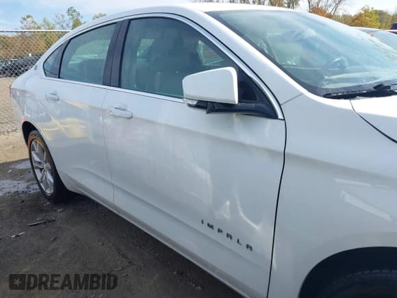 ✅ 2019 Chevrolet Impala LT • VIN: 1G11Z5S34KU119401 • Lot: 43484634. Listed on IAAI with 75,897 mi. Free auction sales archive from the USA and detailed vehicle history report at DreamBid. Image 13.