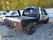 ✅ 2007 Ford F-350 XL • VIN: 1FTWX31P27EB18521 • Lot: 84428425. Wystawiony na Copart z przebiegiem Nie podano. Bezpłatny archiwum sprzedaży aukcyjnych z USA i szczegółowy raport historii pojazdu na DreamBid. Zdjęcie 3.