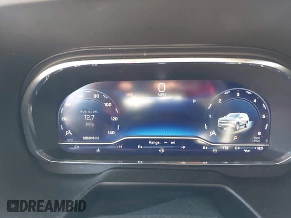 ✅ 2022 Chevrolet Suburban Premier • VIN: 1GNSKFKD3NR142911 • Lot: 42958230. Wystawiony na IAAI z przebiegiem 125 206 mil. Bezpłatny archiwum sprzedaży aukcyjnych z USA i szczegółowy raport historii pojazdu na DreamBid. Zdjęcie 7.