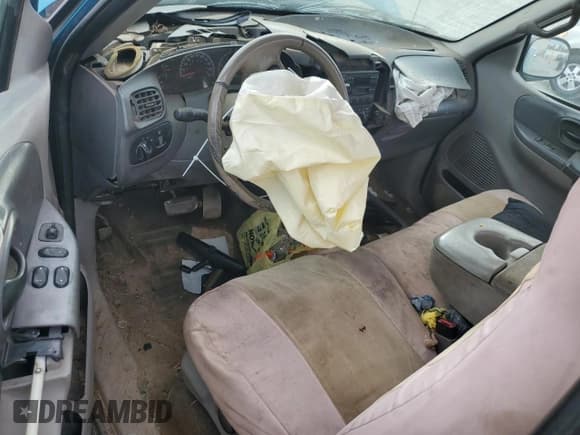 ✅ 1999 Ford F-150 • VIN: 2FTRF17W5XCA09849 • Лот: 85707775. Опубликован ранее на Copart с пробегом Не указан. Бесплатный доступ к архиву аукционных продаж из США и подробный отчёт об истории автомобиля на DreamBid. Изображение 8.