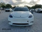 ✅ 2023 Tesla Model Y Long Range • VIN: 7SAYGAEE5PF809727 • Lot: 43759525. Wystawiony na Copart z przebiegiem 29 590 mil. Bezpłatny archiwum sprzedaży aukcyjnych z USA i szczegółowy raport historii pojazdu na DreamBid. Zdjęcie 14.