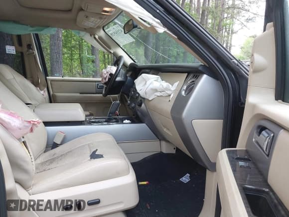 ✅ 2015 Ford Expedition Max Limited • VIN: 1FMJK2AT5FEF48506 • Lot: 42154929. Listed on IAAI with 182,043 mi. Free auction sales archive from the USA and detailed vehicle history report at DreamBid. Image 5.