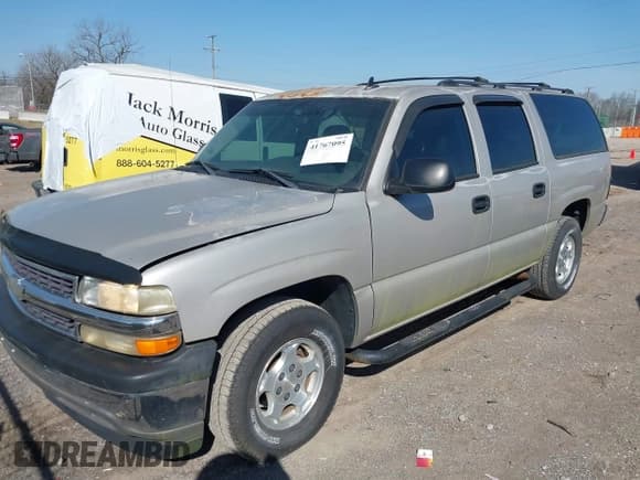 ✅ 2006 Chevrolet Suburban LS • VIN: 1GNEC16Z66J105810 • Лот: 41767095. Опубликован ранее на IAAI с пробегом 171 652 миль. Бесплатный доступ к архиву аукционных продаж из США и подробный отчёт об истории автомобиля на DreamBid. Изображение 2.