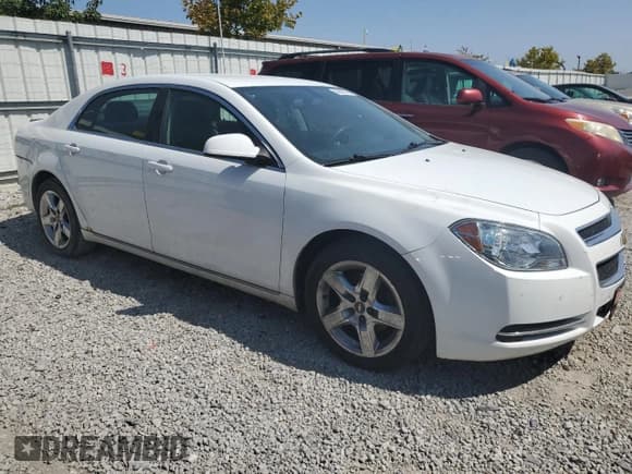 ✅ 2010 Chevrolet Malibu 1LT • VIN: 1G1ZC5E00AF187056 • Lot: 68685474. Listed on Copart with 181,642 mi. Free auction sales archive from the USA and detailed vehicle history report at DreamBid. Image 4.
