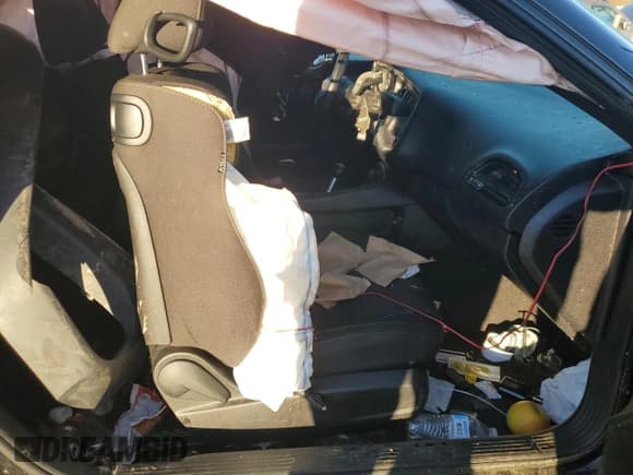 ✅ 2015 Dodge Challenger R/T Scat Pack • VIN: 2C3CDZFJ4FH798615 • Лот: 82716915. Опубликован ранее на Copart с пробегом Не указан. Бесплатный доступ к архиву аукционных продаж из США и подробный отчёт об истории автомобиля на DreamBid. Изображение 7.