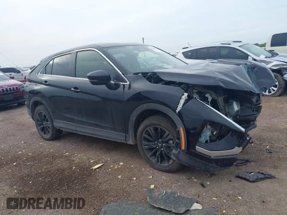 ✅ 2024 Mitsubishi Eclipse Cross LE • VIN: JA4ATVAA3RZ073348 • Lot: 42390003. Listed on IAAI with 14,771 mi. Free auction sales archive from the USA and detailed vehicle history report at DreamBid. Image 1.