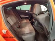 ✅ 2019 Dodge Charger GT • VIN: 2C3CDXHG9KH721349 • Lot: 90653625. Wystawiony na Copart z przebiegiem 96 580 mil. Bezpłatny archiwum sprzedaży aukcyjnych z USA i szczegółowy raport historii pojazdu na DreamBid. Zdjęcie 10.