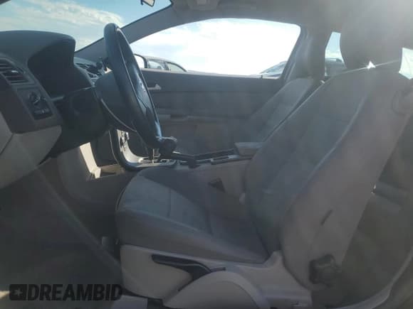 ✅ 2009 Volvo C30 • VIN: YV1MK672892137656 • Lot: 81734795. Wystawiony na Copart z przebiegiem 64 865 mil. Bezpłatny archiwum sprzedaży aukcyjnych z USA i szczegółowy raport historii pojazdu na DreamBid. Zdjęcie 7.