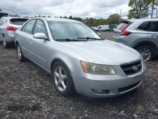 2006 Hyundai Sonata GLS with VIN 5NPEU46F46H033849, listed as a IAAI auction lot 43494342 with 135,950 mi miles and . Bid and sale history available at DreamBid. Image 1.
