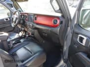 ✅ 2020 Jeep Wrangler Unlimited Rubicon • VIN: 1C4HJXFN4LW136516 • Lot: 41874403. Wystawiony na IAAI z przebiegiem 87 576 mil. Bezpłatny archiwum sprzedaży aukcyjnych z USA i szczegółowy raport historii pojazdu na DreamBid. Zdjęcie 5.