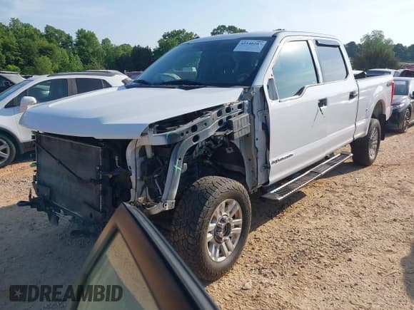 ✅ 2019 Ford F-250 XL • VIN: 1FT7W2BT4KEE35979 • Lot: 42140207. Listed on IAAI with 87,519 mi. Free auction sales archive from the USA and detailed vehicle history report at DreamBid. Image 22.