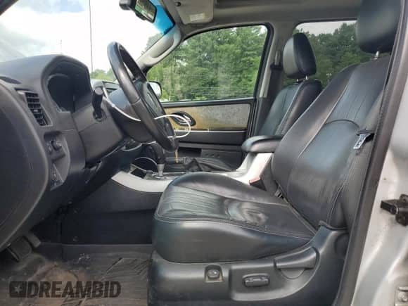 2007 Mercury Mariner Premier с VIN 4M2CU97197KJ16388, выставлен на аукционе Copart как лот 65154015 с пробегом 115 720 миль миль и Чистый • Clean title. История ставок и продаж доступна на DreamBid. Изображение 7.