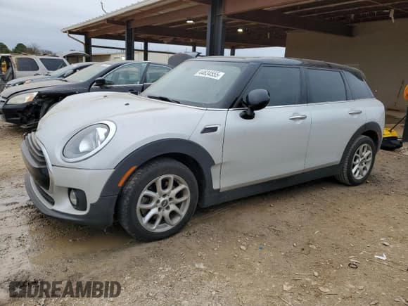 ✅ 2018 MINI Clubman Cooper • VIN: WMWLN5C51J2E34226 • Lot: 44634555. Listed on Copart with 89,429 mi. Free auction sales archive from the USA and detailed vehicle history report at DreamBid. Image 1.