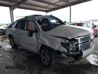 ✅ 2019 Chevrolet Suburban Premier • VIN: 1GNSKJKJ2KR354283 • Lot: 39548082. Listed on IAAI with Not provided. Free auction sales archive from the USA and detailed vehicle history report at DreamBid. Image 1.