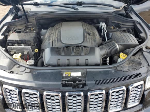 ✅ 2018 Jeep Grand Cherokee Summit • VIN: 1C4RJFJT4JC344317 • Lot: 83956475. Listed on Copart with 97,939 mi. Free auction sales archive from the USA and detailed vehicle history report at DreamBid. Image 12.