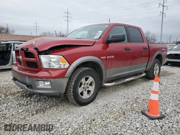 ✅ 2009 Dodge 1500 Laramie • VIN: 1D3HV13T89S816849 • Lot: 43350435. Wystawiony na Copart z przebiegiem 153 069 mil. Bezpłatny archiwum sprzedaży aukcyjnych z USA i szczegółowy raport historii pojazdu na DreamBid. Zdjęcie 1.