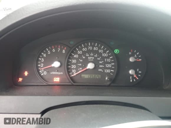 ✅ 2004 Kia Sorento LX • VIN: KNDJC733945285266 • Лот: 81544905. Опубликован ранее на Copart с пробегом 135 826 миль. Бесплатный доступ к архиву аукционных продаж из США и подробный отчёт об истории автомобиля на DreamBid. Изображение 9.