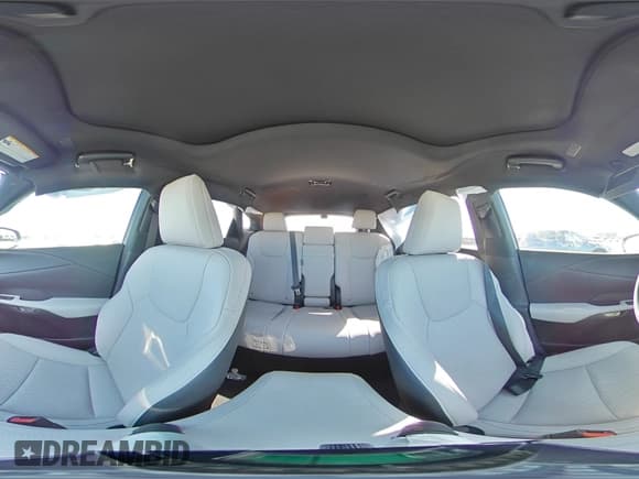 ✅ 2024 Lexus RX 350 • VIN: 2T2BAMCA3RC084590 • Lot: 46124925. Wystawiony na Copart z przebiegiem 5 064 mil. Bezpłatny archiwum sprzedaży aukcyjnych z USA i szczegółowy raport historii pojazdu na DreamBid. Zdjęcie 14.