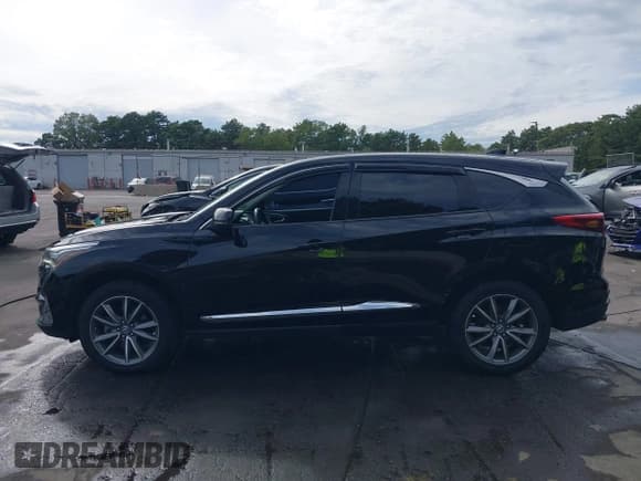 ✅ 2019 Acura RDX Technology • VIN: 5J8TC2H54KL027348 • Lot: 43113906. Listed on IAAI with 95,006 mi. Free auction sales archive from the USA and detailed vehicle history report at DreamBid. Image 14.
