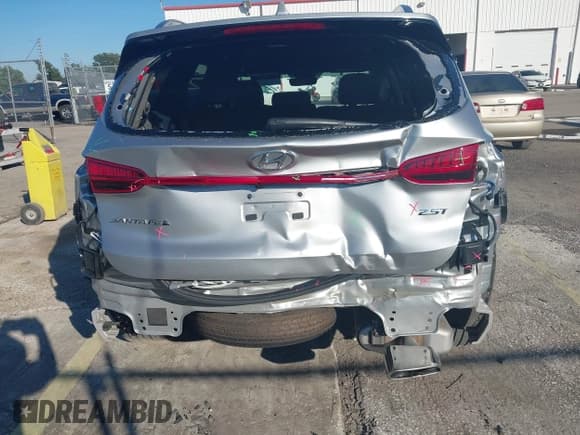 ✅ 2022 Hyundai Santa Fe Calligraphy • VIN: 5NMS54AL9NH430045 • Lot: 43582490. Listed on IAAI with 23,745 mi. Free auction sales archive from the USA and detailed vehicle history report at DreamBid. Image 6.