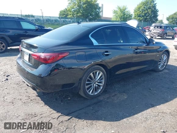 ✅ 2020 Infiniti Q50 Luxe • VIN: JN1EV7AR0LM255678 • Lot: 42645645. Listed on IAAI with 31,180 mi. Free auction sales archive from the USA and detailed vehicle history report at DreamBid. Image 4.