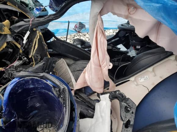 2018 Dodge Challenger R/T with VIN 2C3CDZBT1JH178353, listed as a Copart auction lot 68876105 with Not provided miles and Salvage title. Bid and sale history available at DreamBid. Image 7.