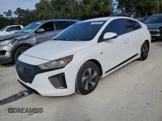 ✅ 2017 Hyundai Ioniq SEL • VIN: KMHC75LC9HU056093 • Lot: 89676595. Listed on Copart with 119,903 mi. Free auction sales archive from the USA and detailed vehicle history report at DreamBid. Image 1.