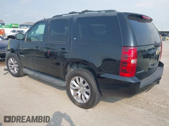 ✅ 2014 Chevrolet Tahoe LT • VIN: 1GNSCBE07ER240788 • Lot: 43016942. Listed on IAAI with 181,963 mi. Free auction sales archive from the USA and detailed vehicle history report at DreamBid. Image 3.