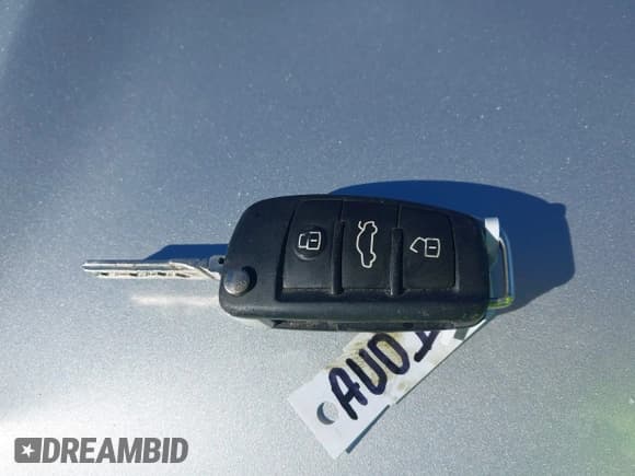 ✅ 2014 Audi Q7 S line Prestige • VIN: WA1DGAFE2ED009458 • Lot: 43474150. Wystawiony na IAAI z przebiegiem 175 422 mil. Bezpłatny archiwum sprzedaży aukcyjnych z USA i szczegółowy raport historii pojazdu na DreamBid. Zdjęcie 11.