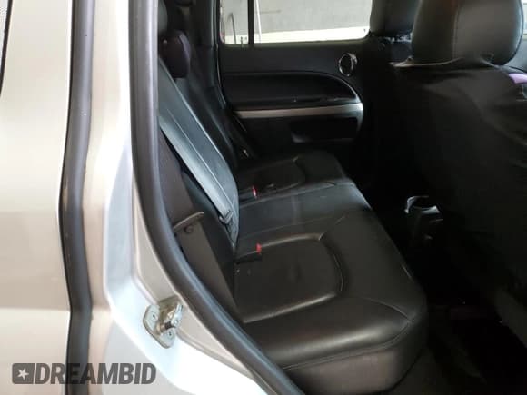 ✅ 2009 Chevrolet HHR 2LT • VIN: 3GNCA53V09S585450 • Lot: 43056965. Listed on Copart with 213,361 mi. Free auction sales archive from the USA and detailed vehicle history report at DreamBid. Image 10.