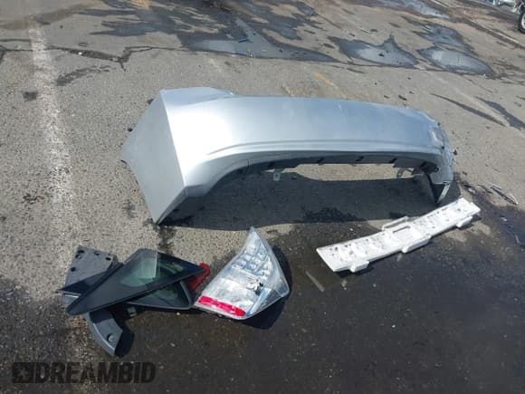 ✅ 2011 Toyota Prius III • VIN: JTDKN3DU0B5301253 • Lot: 43466144. Listed on IAAI with 123,046 mi. Free auction sales archive from the USA and detailed vehicle history report at DreamBid. Image 12.