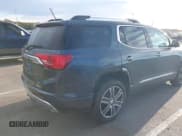 ✅ 2019 GMC Acadia Denali • VIN: 1GKKNXLS1KZ126421 • Lot: 43456658. Wystawiony na IAAI z przebiegiem 40 820 mil. Bezpłatny archiwum sprzedaży aukcyjnych z USA i szczegółowy raport historii pojazdu na DreamBid. Zdjęcie 17.