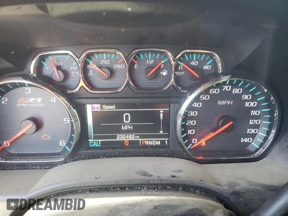 ✅ 2015 Chevrolet Silverado 2500HD LT • VIN: 1GC1KVEG9FF632177 • Лот: 57947215. Опубликован ранее на Copart с пробегом 232 492 миль. Бесплатный доступ к архиву аукционных продаж из США и подробный отчёт об истории автомобиля на DreamBid. Изображение 9.