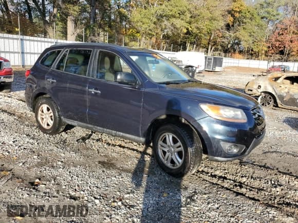 ✅ 2010 Hyundai Santa Fe GLS • VIN: 5NMSG3ABXAH405712 • Lot: 81244224. Listed on Copart with Not provided. Free auction sales archive from the USA and detailed vehicle history report at DreamBid. Image 4.