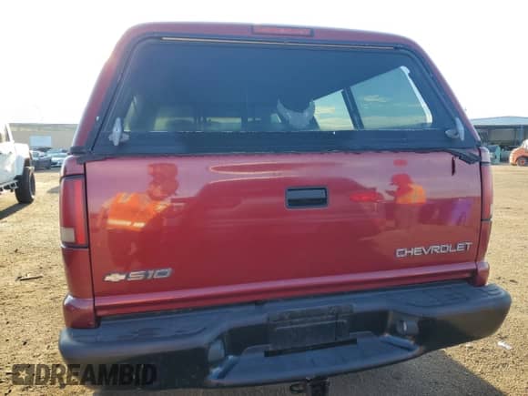 2001 Chevrolet S-10 LS ZR2 с VIN 1GCCT19W618151221, выставлен на аукционе Copart как лот 68644074 с пробегом 88 001 миль миль и Списание • Salvage title. История ставок и продаж доступна на DreamBid. Изображение 6.