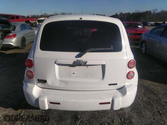 ✅ 2011 Chevrolet HHR LS • VIN: 3GNBAAFW1BS647906 • Lot: 41421828. Listed on IAAI with 242,596 mi. Free auction sales archive from the USA and detailed vehicle history report at DreamBid. Image 16.