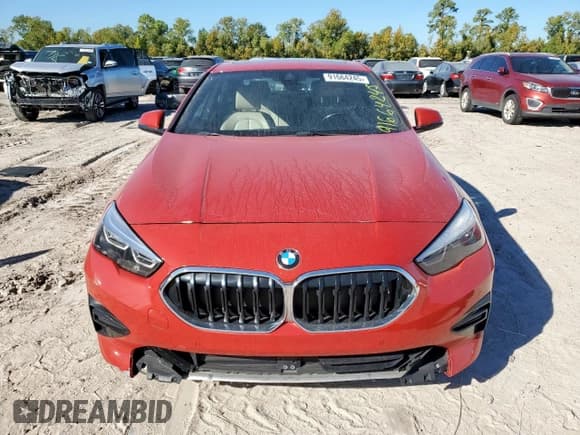 ✅ 2022 BMW 2 Series 228i • VIN: WBA53AK07N7L14840 • Lot: 91664245. Wystawiony na Copart z przebiegiem 52 055 mil. Bezpłatny archiwum sprzedaży aukcyjnych z USA i szczegółowy raport historii pojazdu na DreamBid. Zdjęcie 5.