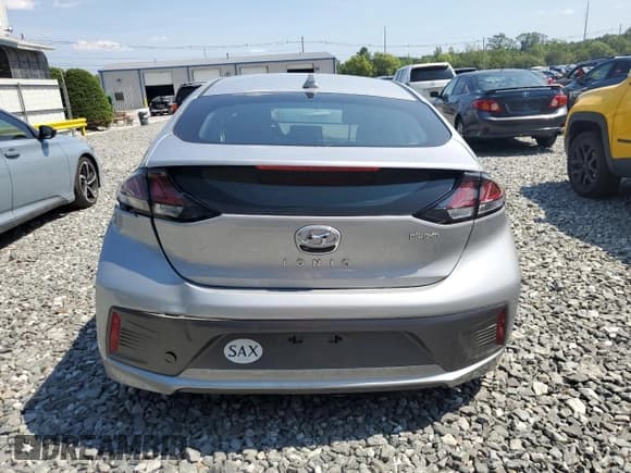 ✅ 2022 Hyundai Ioniq SEL • VIN: KMHC75LD0NU282687 • Lot: 66460035. Listed on Copart with 41,993 mi. Free auction sales archive from the USA and detailed vehicle history report at DreamBid. Image 6.