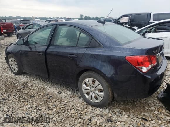 ✅ 2016 Chevrolet Cruze LS • VIN: 1G1PC5SH2G7117255 • Lot: 66146015. Listed on Copart with 116,790 mi. Free auction sales archive from the USA and detailed vehicle history report at DreamBid. Image 2.