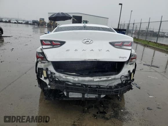 ✅ 2019 Hyundai Sonata Limited • VIN: KMHE54L21KA092403 • Лот: 87451634. Опубликован ранее на Copart с пробегом 52 521 миль. Бесплатный доступ к архиву аукционных продаж из США и подробный отчёт об истории автомобиля на DreamBid. Изображение 6.