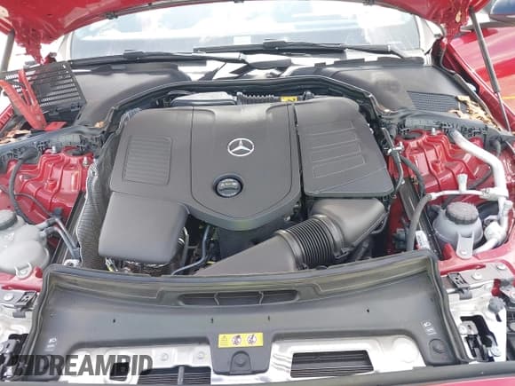 ✅ 2024 Mercedes-Benz C 300 • VIN: W1KAF4GB9RR222567 • Lot: 42720869. Wystawiony na IAAI z przebiegiem 7 289 mil. Bezpłatny archiwum sprzedaży aukcyjnych z USA i szczegółowy raport historii pojazdu na DreamBid. Zdjęcie 10.