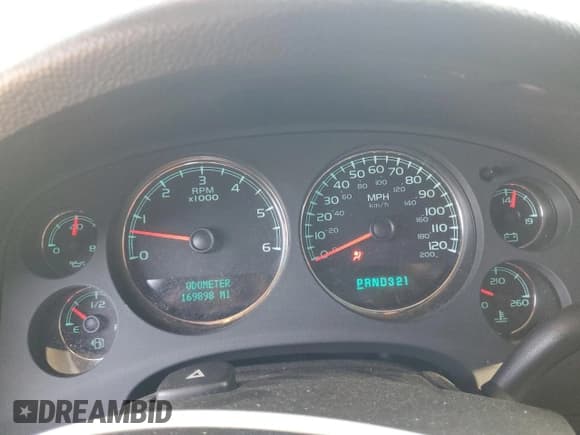 ✅ 2008 Chevrolet Avalanche LS • VIN: 3GNFK12348G234223 • Лот: 85512525. Опубликован ранее на Copart с пробегом 169 898 миль. Бесплатный доступ к архиву аукционных продаж из США и подробный отчёт об истории автомобиля на DreamBid. Изображение 9.