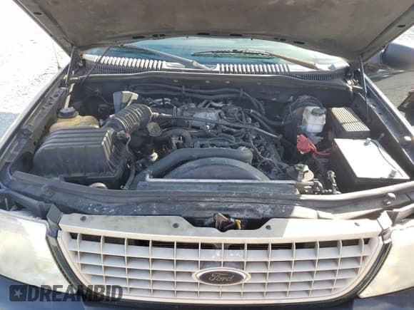 ✅ 2005 Ford Explorer Eddie Bauer • VIN: 1FMZU64WX5UA75605 • Lot: 47082575. Wystawiony na Copart z przebiegiem Nie podano. Bezpłatny archiwum sprzedaży aukcyjnych z USA i szczegółowy raport historii pojazdu na DreamBid. Zdjęcie 13.