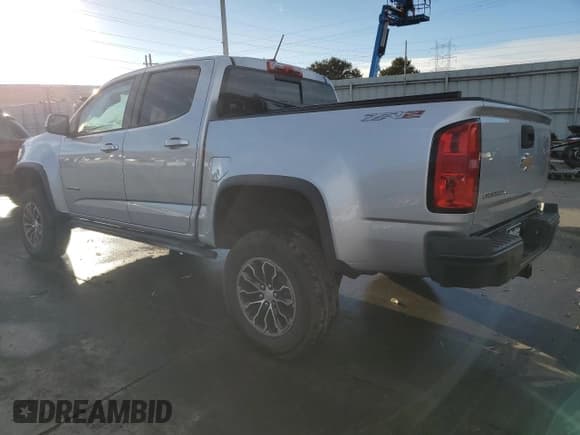✅ 2018 Chevrolet Colorado 4WD ZR2 • VIN: 1GCGTEEN3J1260590 • Лот: 43562765. Опубликован ранее на Copart с пробегом 50 783 миль. Бесплатный доступ к архиву аукционных продаж из США и подробный отчёт об истории автомобиля на DreamBid. Изображение 2.